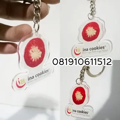 gantungan kunci akrilik