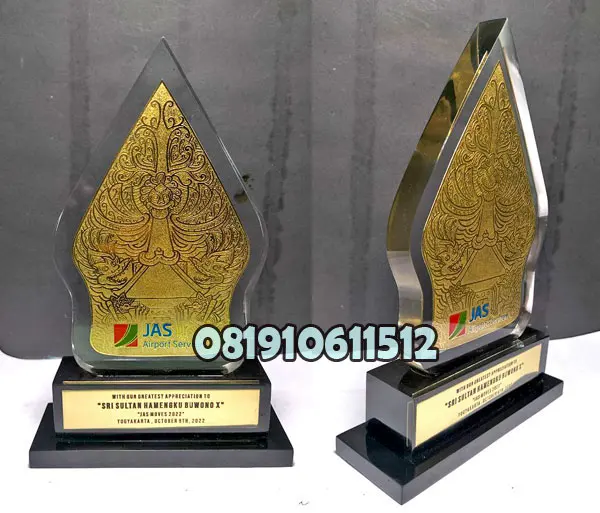 plakat resin wayang jas